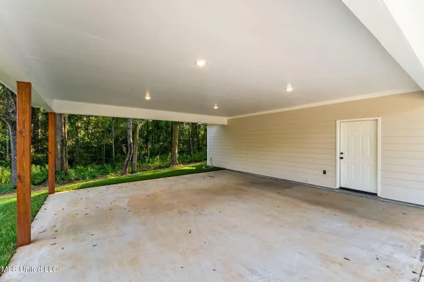 $264,500 | 629 Shirley Sanford Road, Seminary, MS 39479