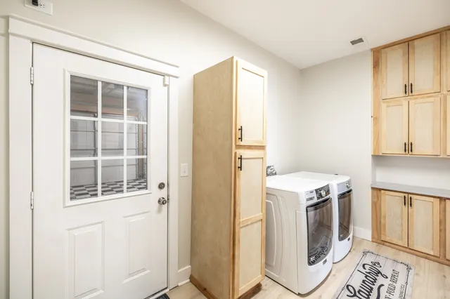 $975,000 | 932 Tyree Springs Road, White House, TN 37188