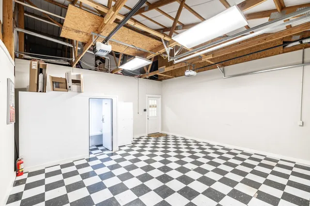 $975,000 | 932 Tyree Springs Road, White House, TN 37188