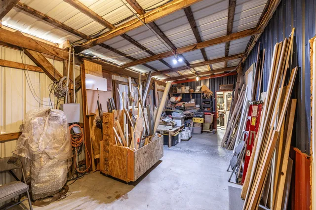 $975,000 | 932 Tyree Springs Road, White House, TN 37188