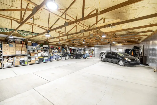 $975,000 | 932 Tyree Springs Road, White House, TN 37188