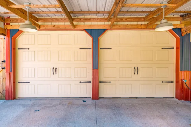 $975,000 | 932 Tyree Springs Road, White House, TN 37188