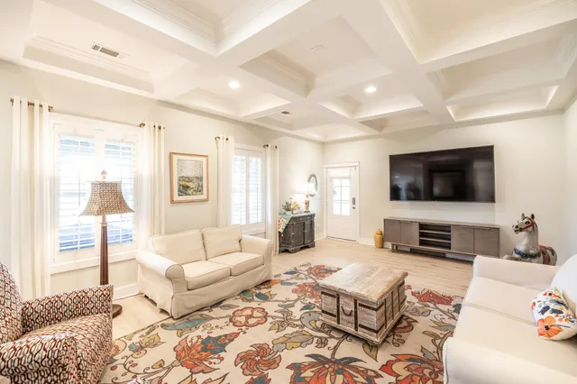 $975,000 | 932 Tyree Springs Road, White House, TN 37188