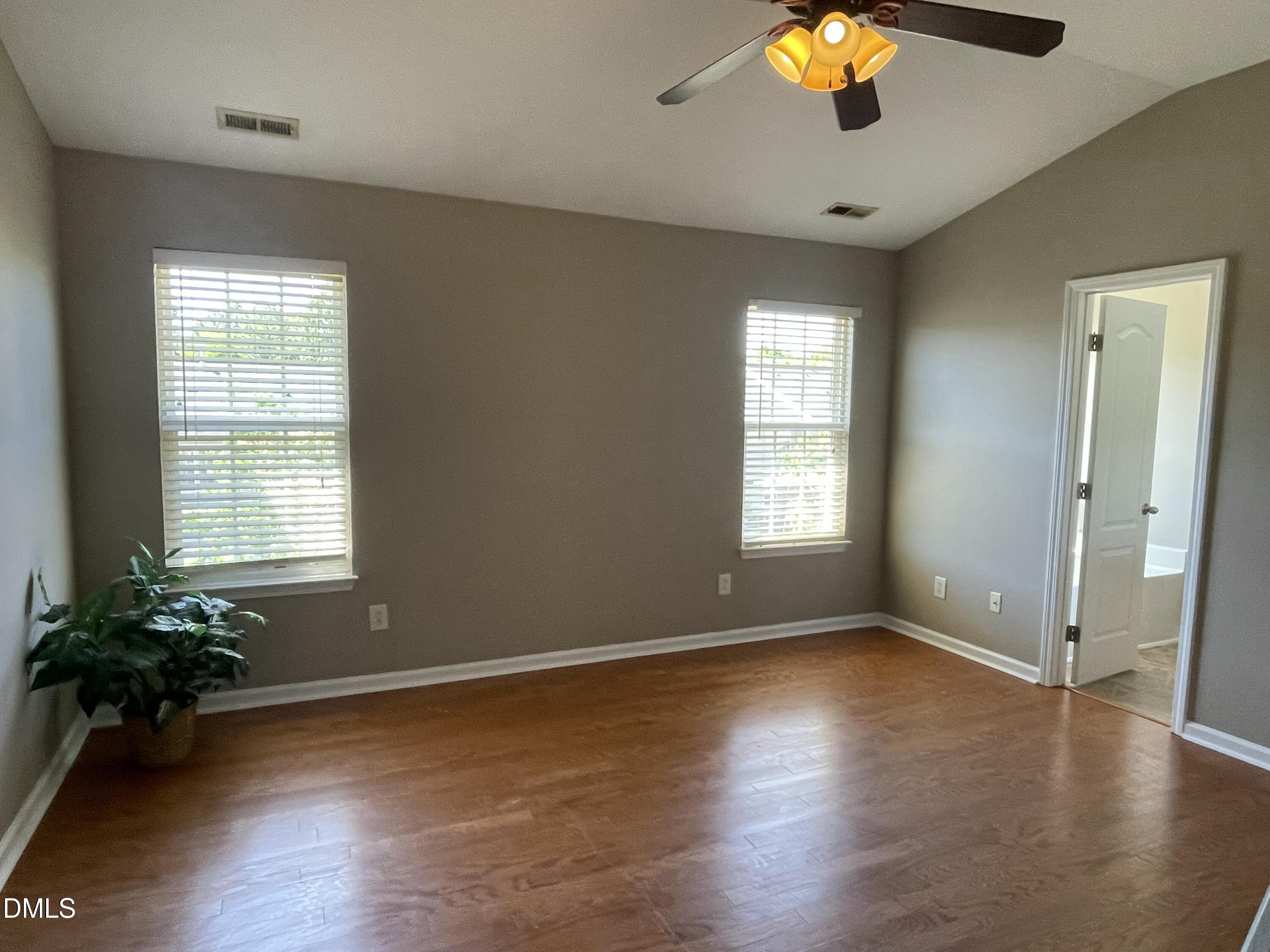 3531 Oneonta Avenue Raleigh, NC 27604 - Photo 9 of 22 IMG_5959