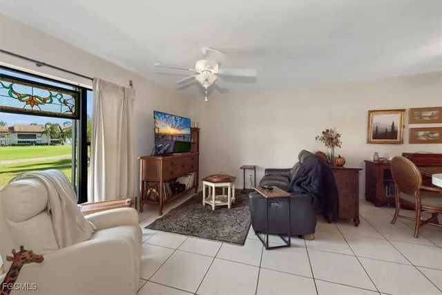 $194,000 | 5770 Trailwinds Drive, Unit 213, Fort Myers, FL 33907