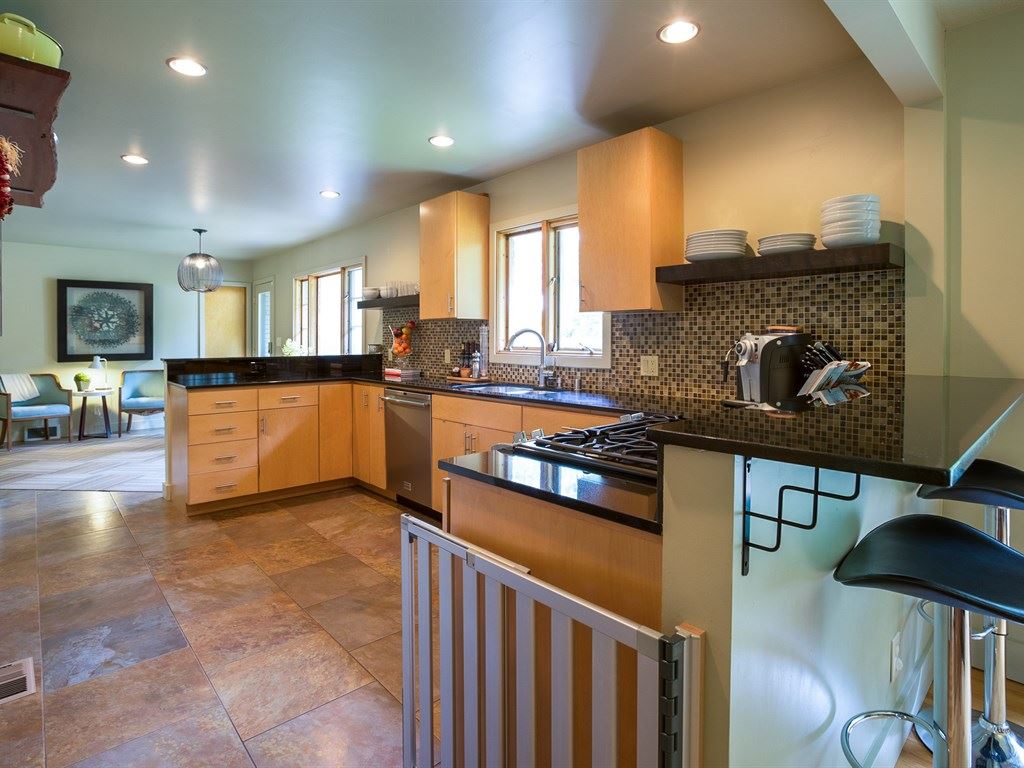 2630 South Rhyolite Road Spokane, WA 99203 - Photo 7 of 20 Gallery Image 7