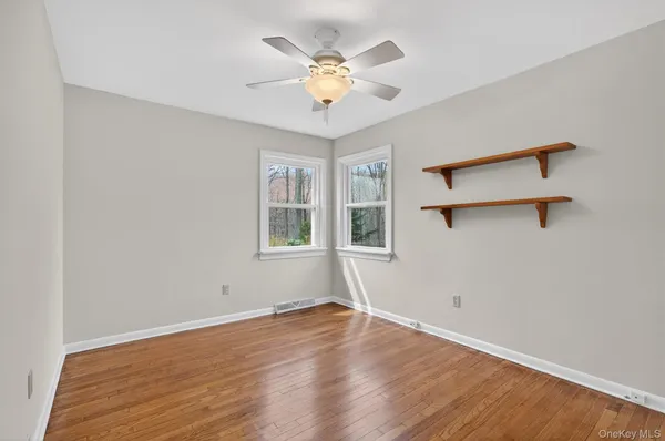 $385,000 | 15 Hy Vue Drive, Newburgh, NY 12550