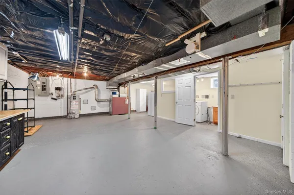 $385,000 | 15 Hy Vue Drive, Newburgh, NY 12550