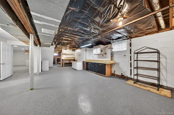 $385,000 | 15 Hy Vue Drive, Newburgh, NY 12550