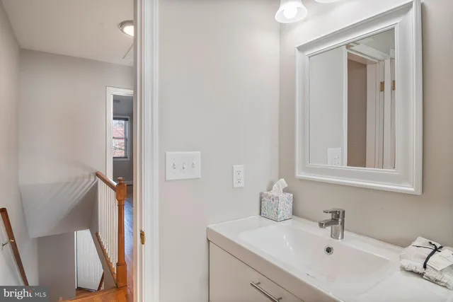 $2,500 | 934 Palladi Drive, Halethorpe, MD 21227