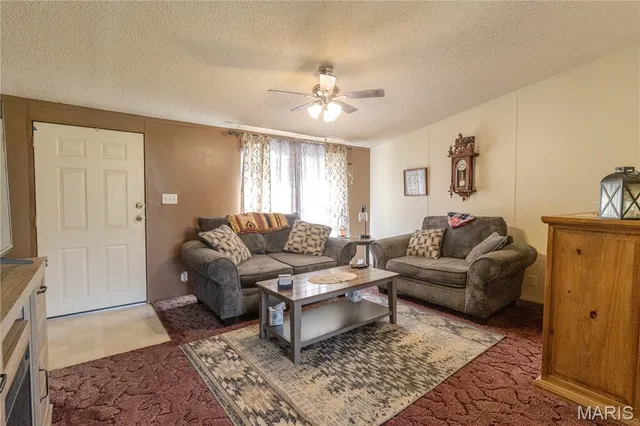 $215,000 | 2803 Highway Oo Rolla Mo 65401, Rolla, MO 65401