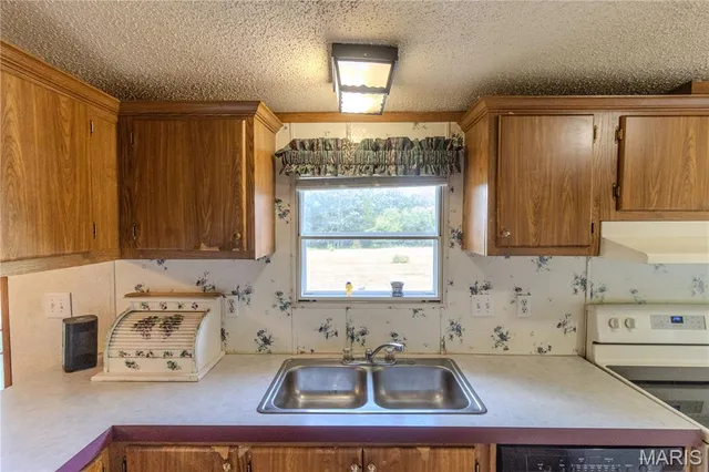 $215,000 | 2803 Highway Oo Rolla Mo 65401, Rolla, MO 65401