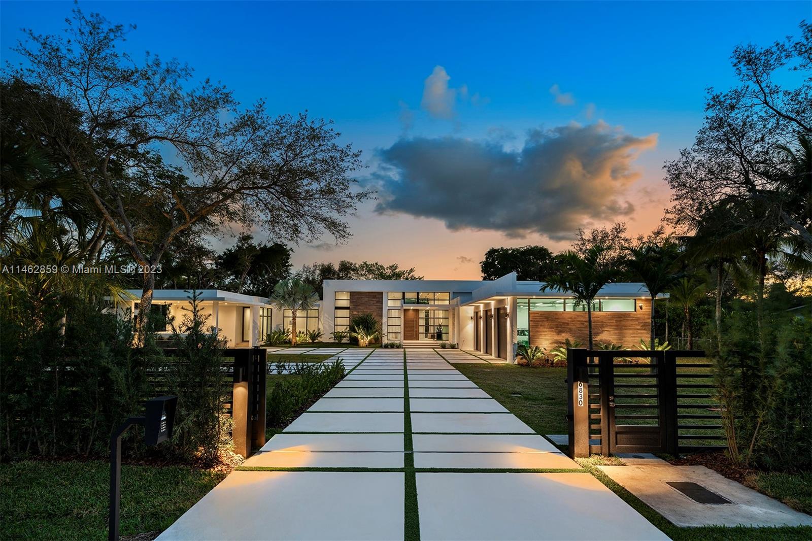 6830 Southwest 104th St  