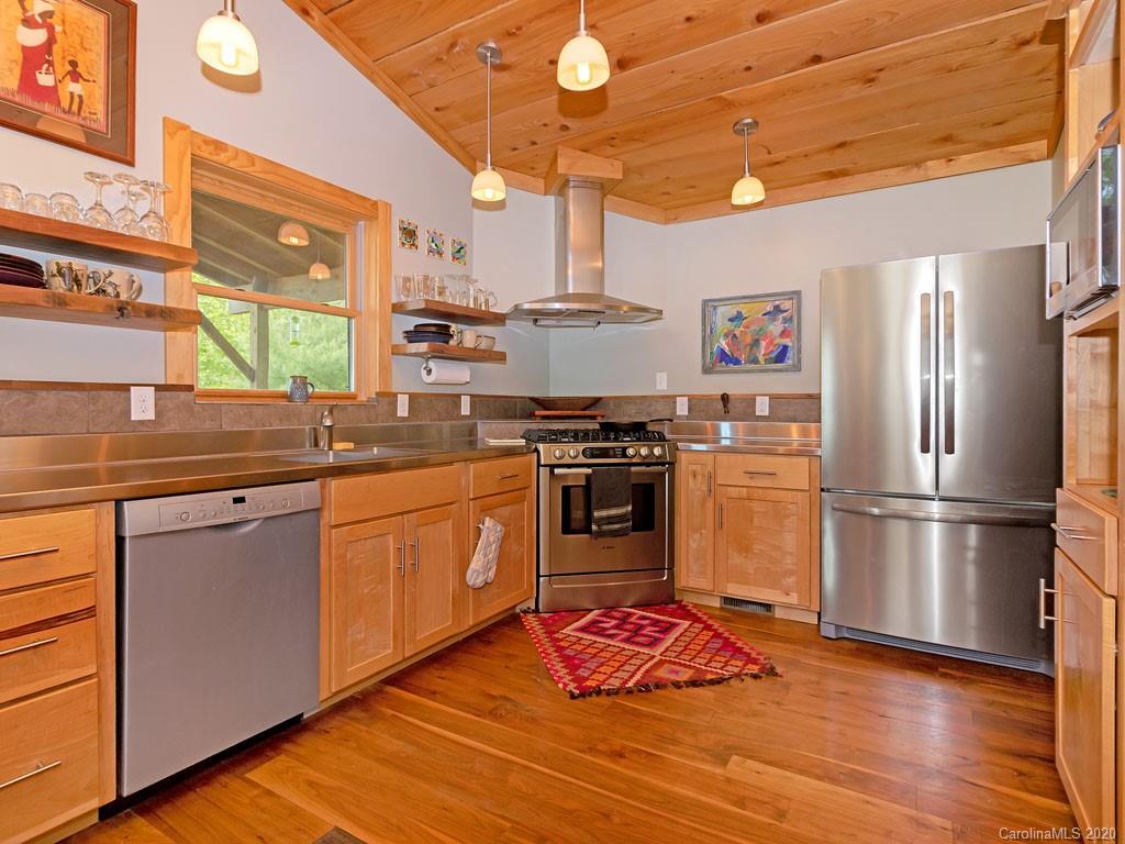 239 Lone Hickory Road Brevard, NC 28712 - Photo 11 of 44 Gallery Image 11