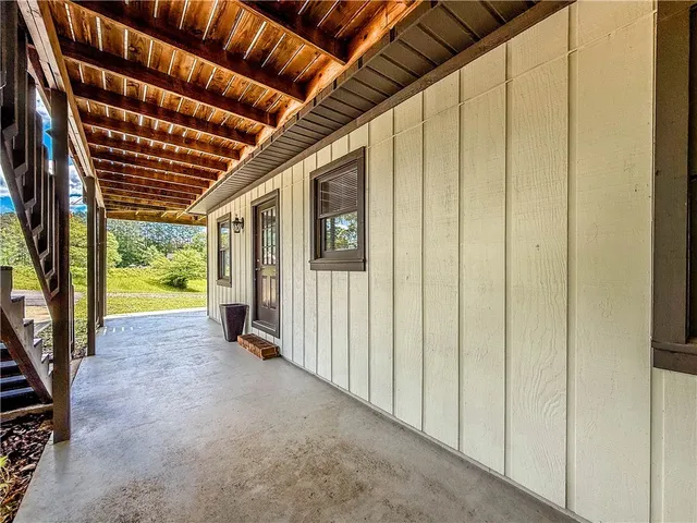 $1,300 | 280 B Starritt Lane, Walhalla, SC 29691