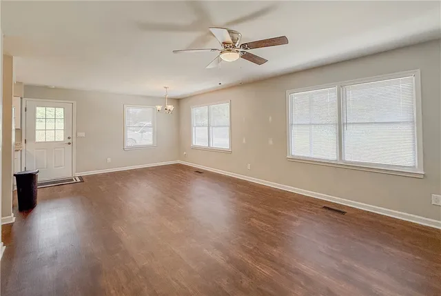 $1,300 | 280 B Starritt Lane, Walhalla, SC 29691