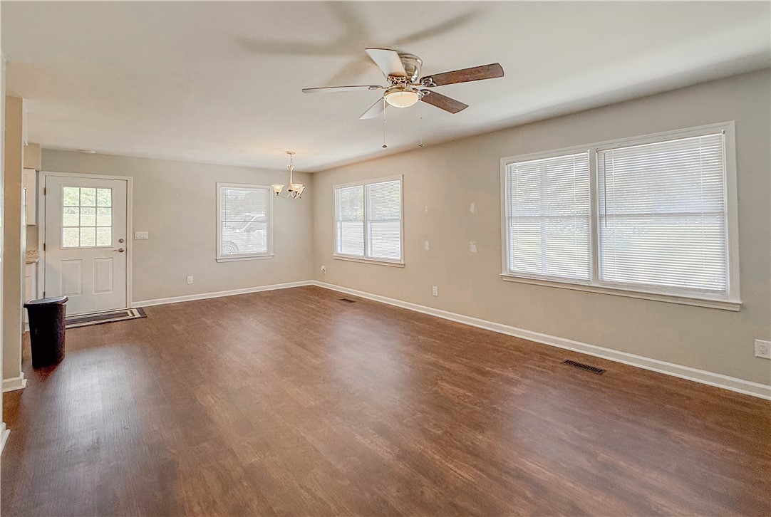 280 B Starritt Lane Walhalla, SC 29691 - Photo 6 of 21