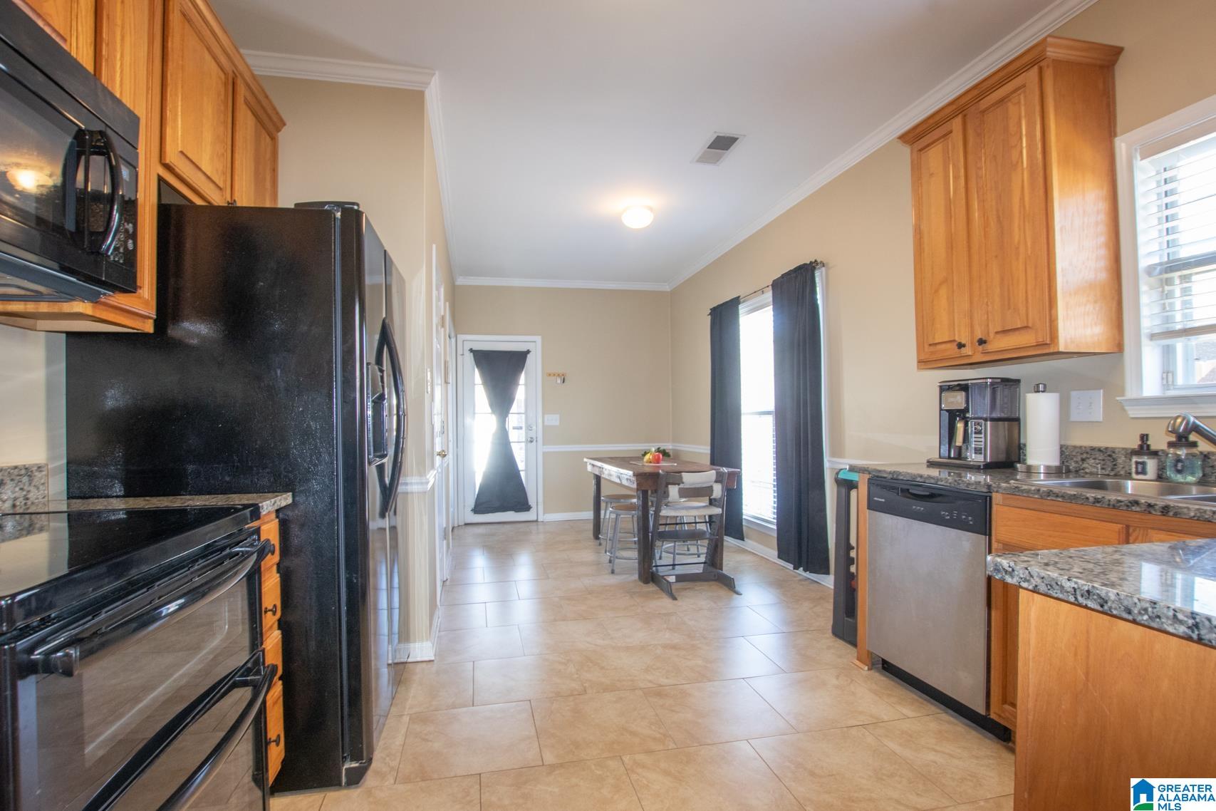 152 Warwick Circle Alabaster, AL 35007 - Photo 18 of 28