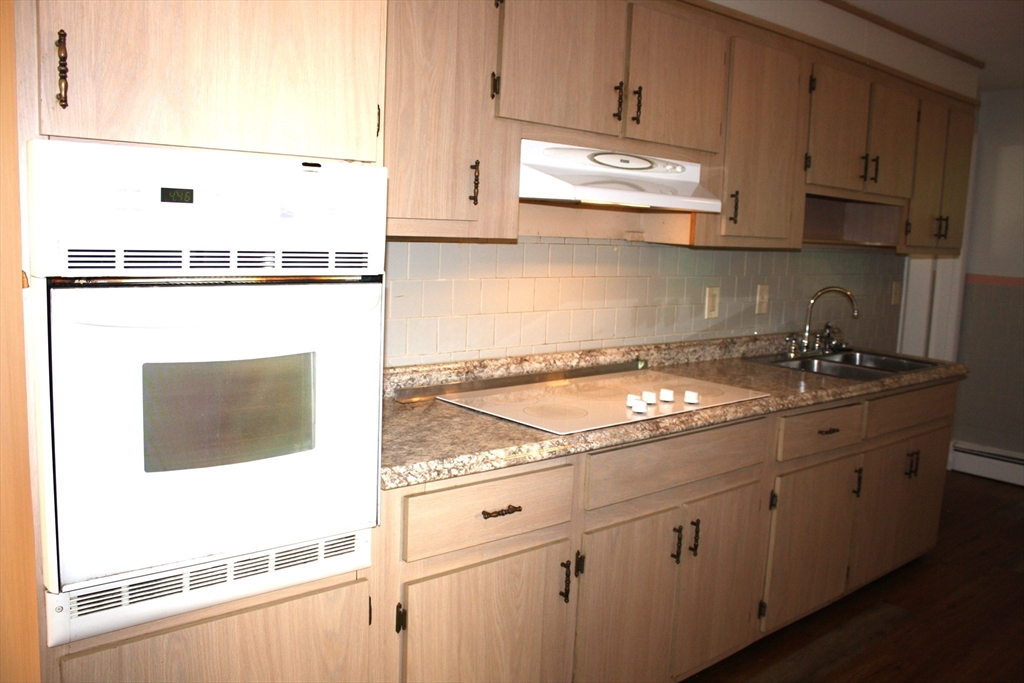 56 High Ridge Road, Unit 1 Worcester, MA 01602 - Photo 14 of 32