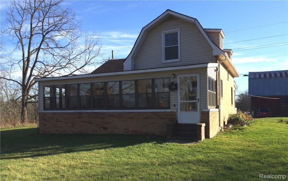 12175 Rattalee Lake Road Davisburg, MI 48350 - Photo 1 of 41 front best edited.jpg
