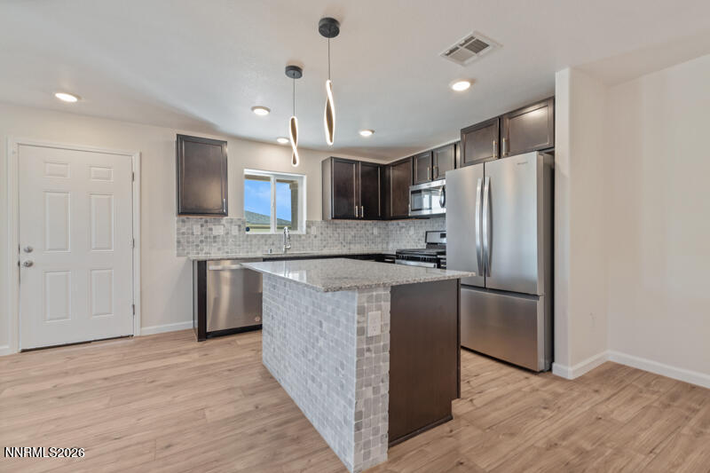 611 Yerington Drive Reno, NV 89506 - Photo 6 of 24 611 Yerington Drive (8 of 25)