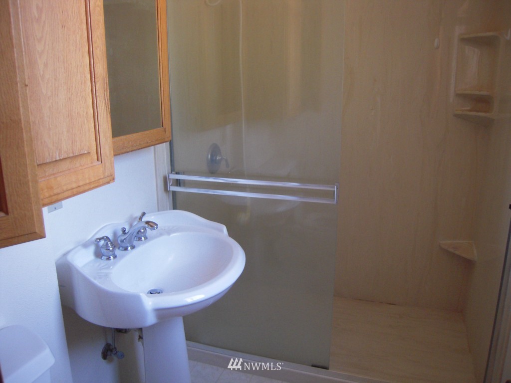 2408 Northeast 23rd Street Renton, WA 98056 - Photo 9 of 9