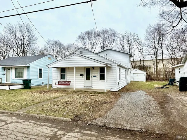 $129,900 | 2202 South Penn Street, Muncie, IN 47302