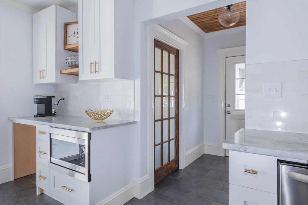 46 Alden Street Plymouth, MA 02360 - Photo 10 of 42 Gallery Image 10
