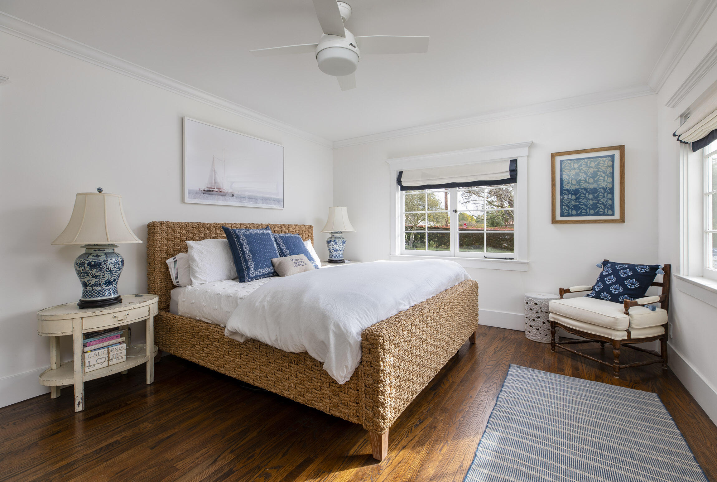 199 Ocean View Avenue Carpinteria, CA 93013 - Photo 13 of 22 a bedroom with bed and window