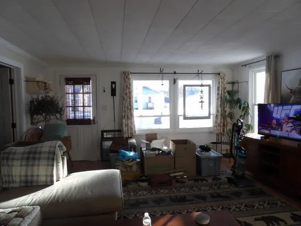 $179,900 | 141 Sheldon Street, Climax, MI 49034