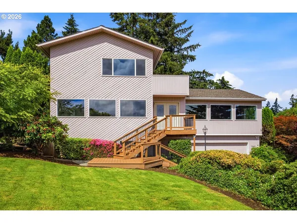 $850,000 | 2695 South Hillcrest Drive, West Linn, OR 97068