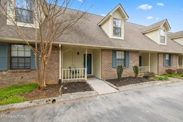 $289,000 | 9013 Fountain Brook Lane, Knoxville, TN 37923