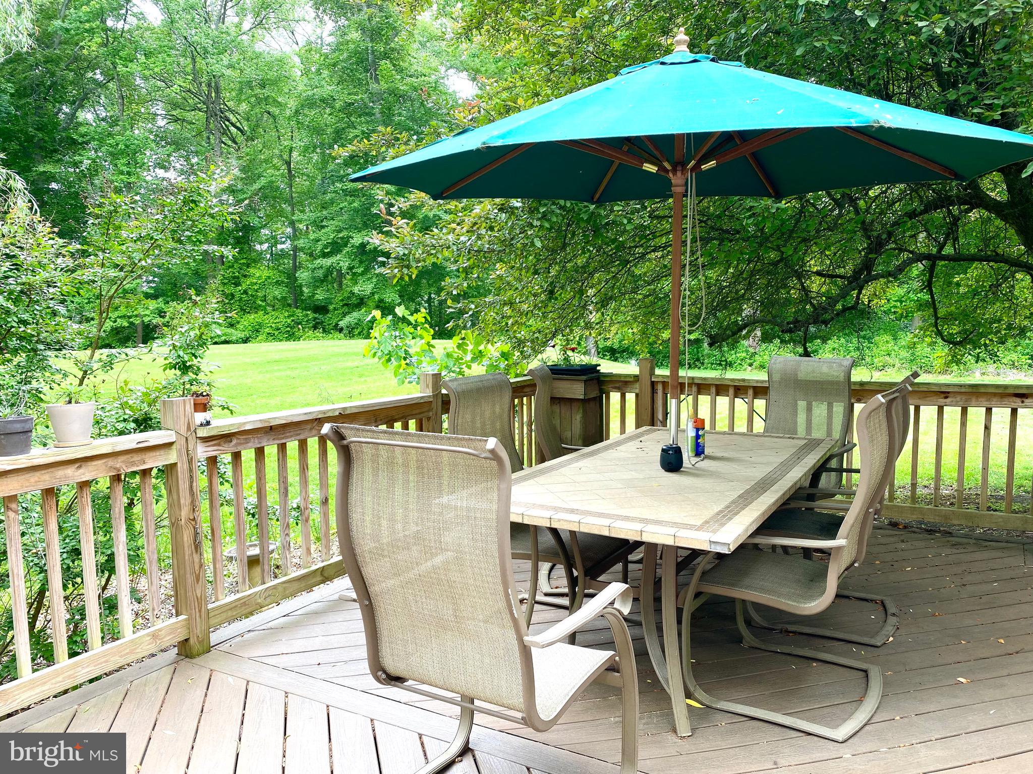 269 Edgebrook Road Hamilton, NJ 08691 - Photo 21 of 21 Deck