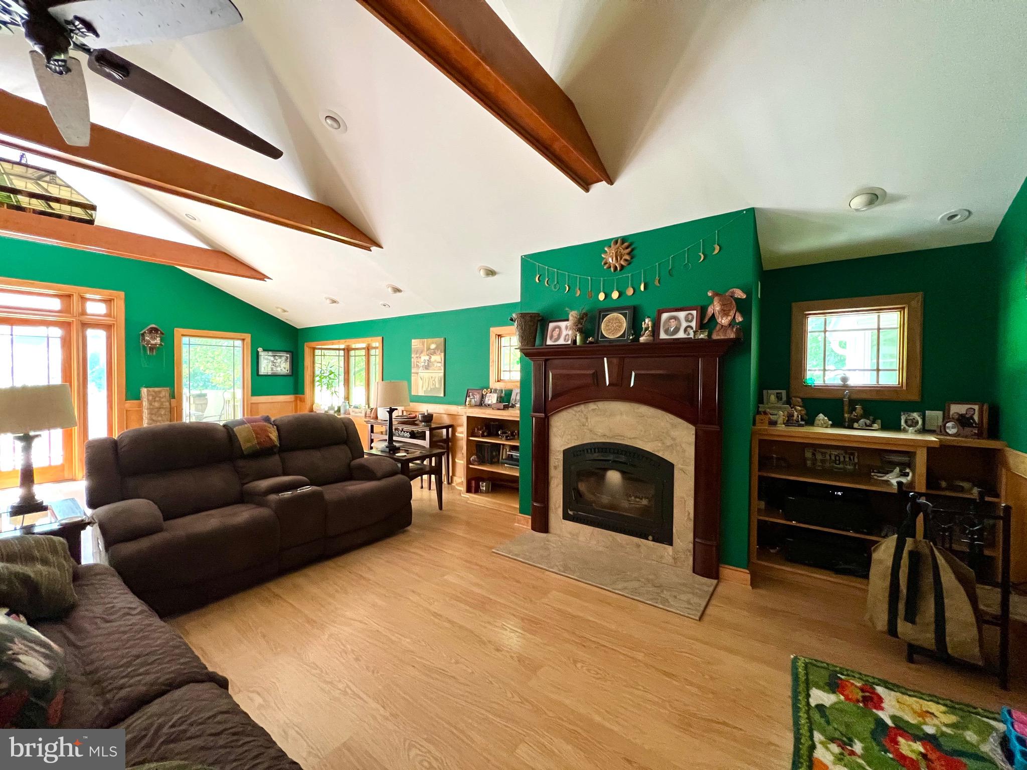 269 Edgebrook Road Hamilton, NJ 08691 - Photo 8 of 21 Great room