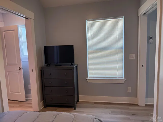 $1,100 | 2051 West Blount Street, Unit 2, Pensacola, FL 32501