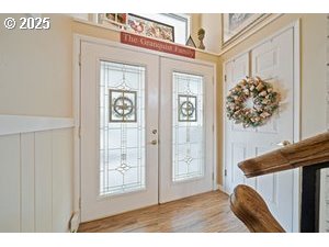 845 Northwest 3rd Street Gresham, OR 97030 - Photo 6 of 32 a view of entryway and front door