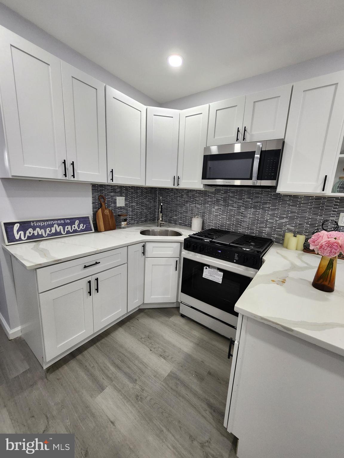 631 Cross Street Philadelphia, PA 19147 - Photo 20 of 41
