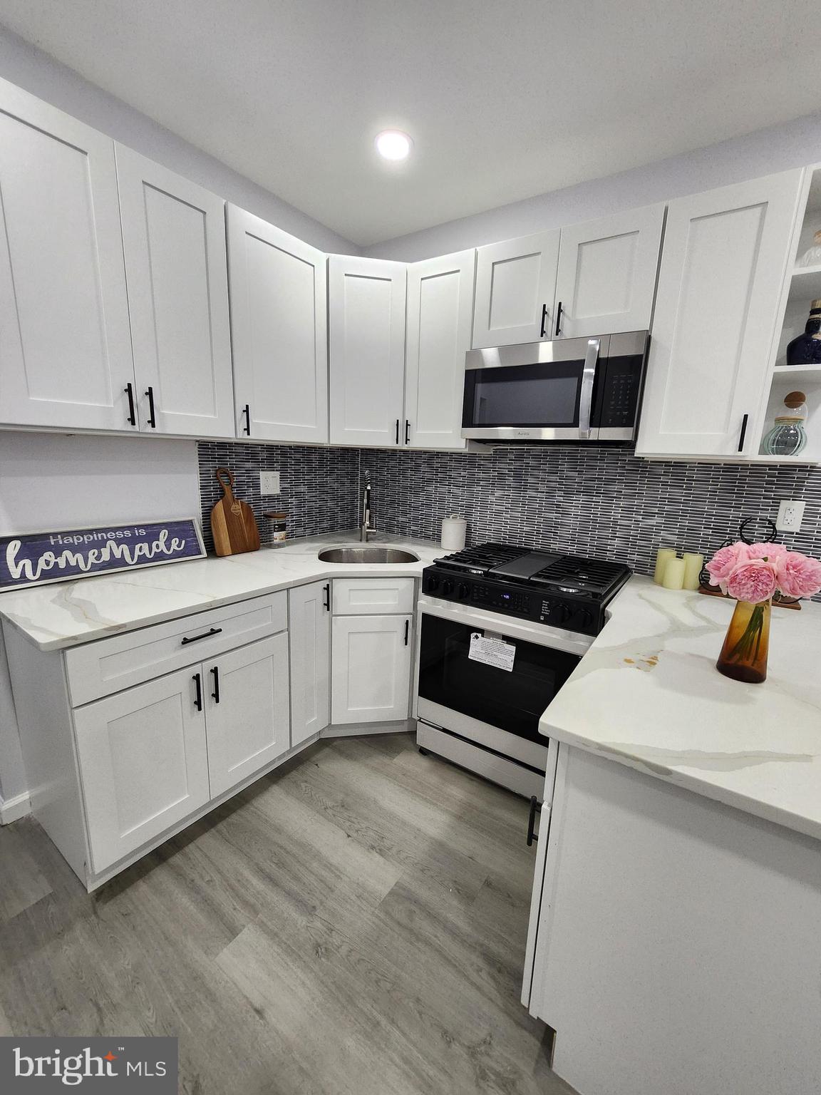 631 Cross Street Philadelphia, PA 19147 - Photo 21 of 41