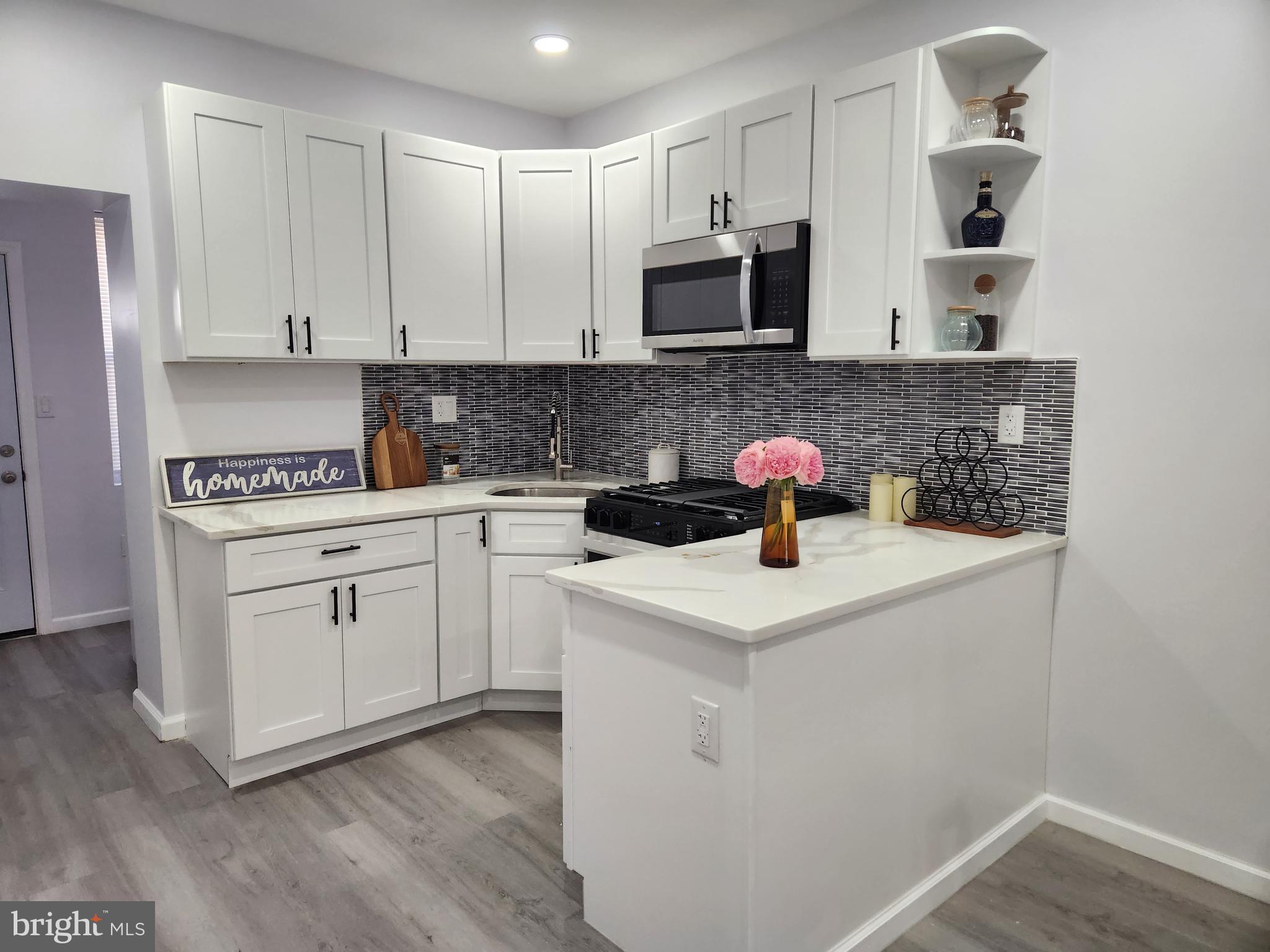 631 Cross Street Philadelphia, PA 19147 - Photo 23 of 41