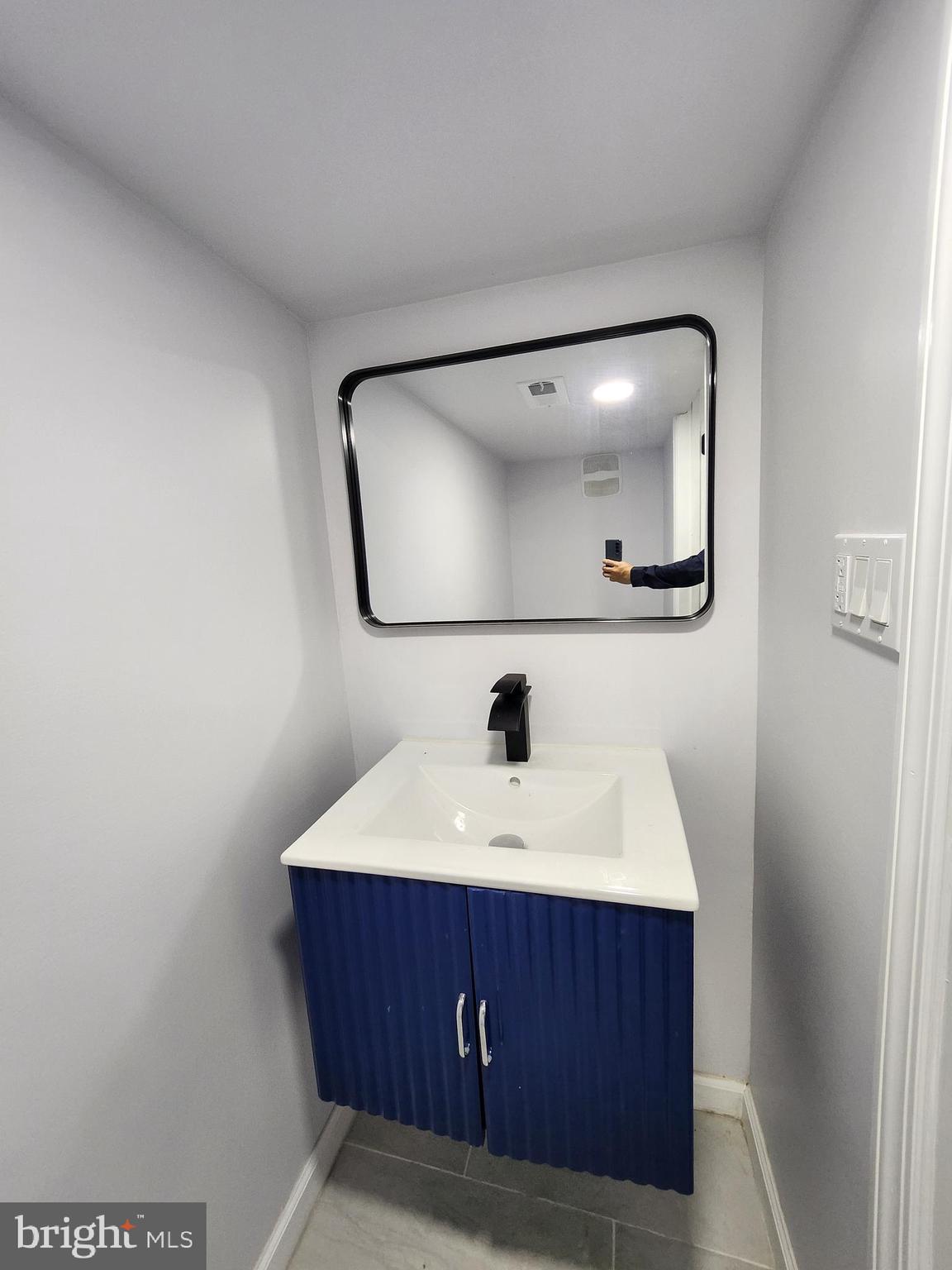 631 Cross Street Philadelphia, PA 19147 - Photo 4 of 41