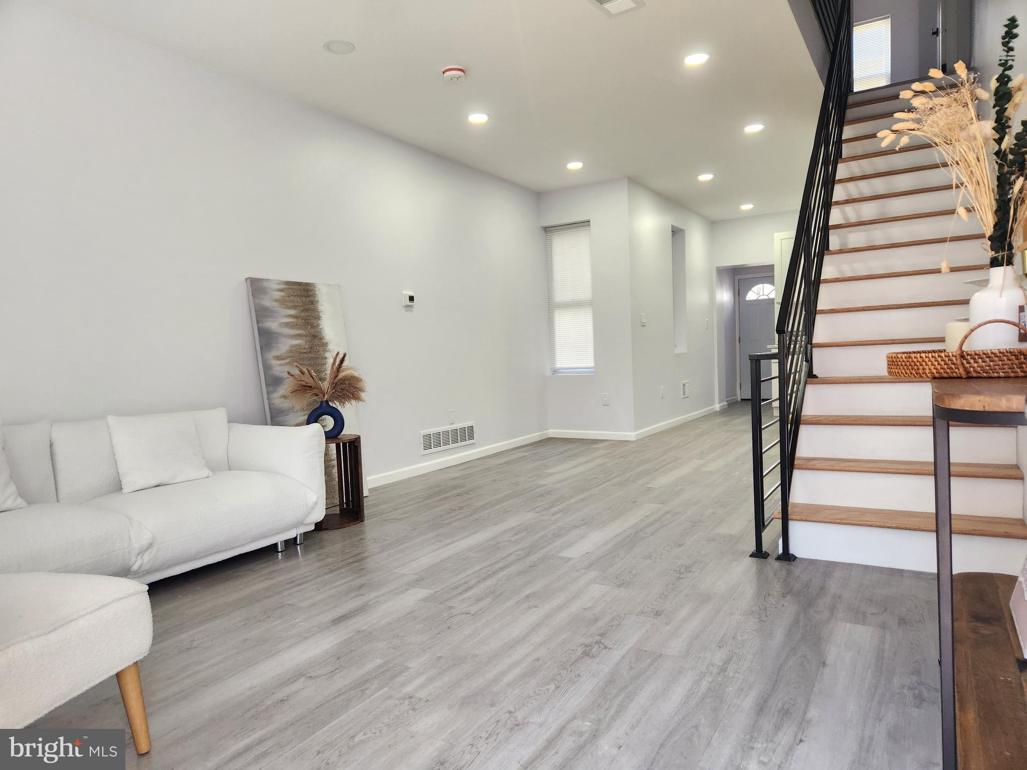 631 Cross Street Philadelphia, PA 19147 - Photo 9 of 41