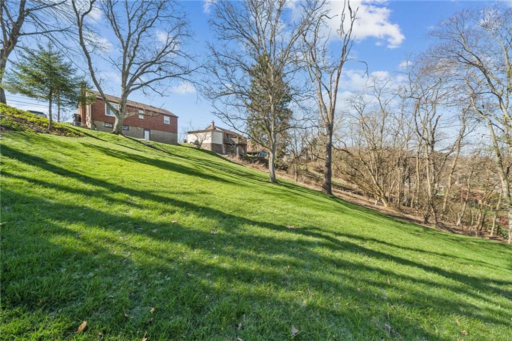 3106 South Park Road Bethel Park, PA 15102 - Photo 25 of 31