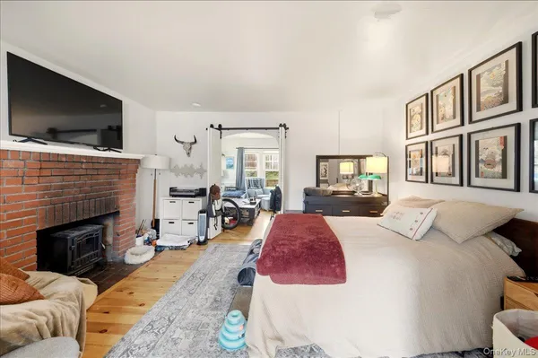 $1,600 | 23 Forsythe Place, Unit 1, Newburgh, NY 12550