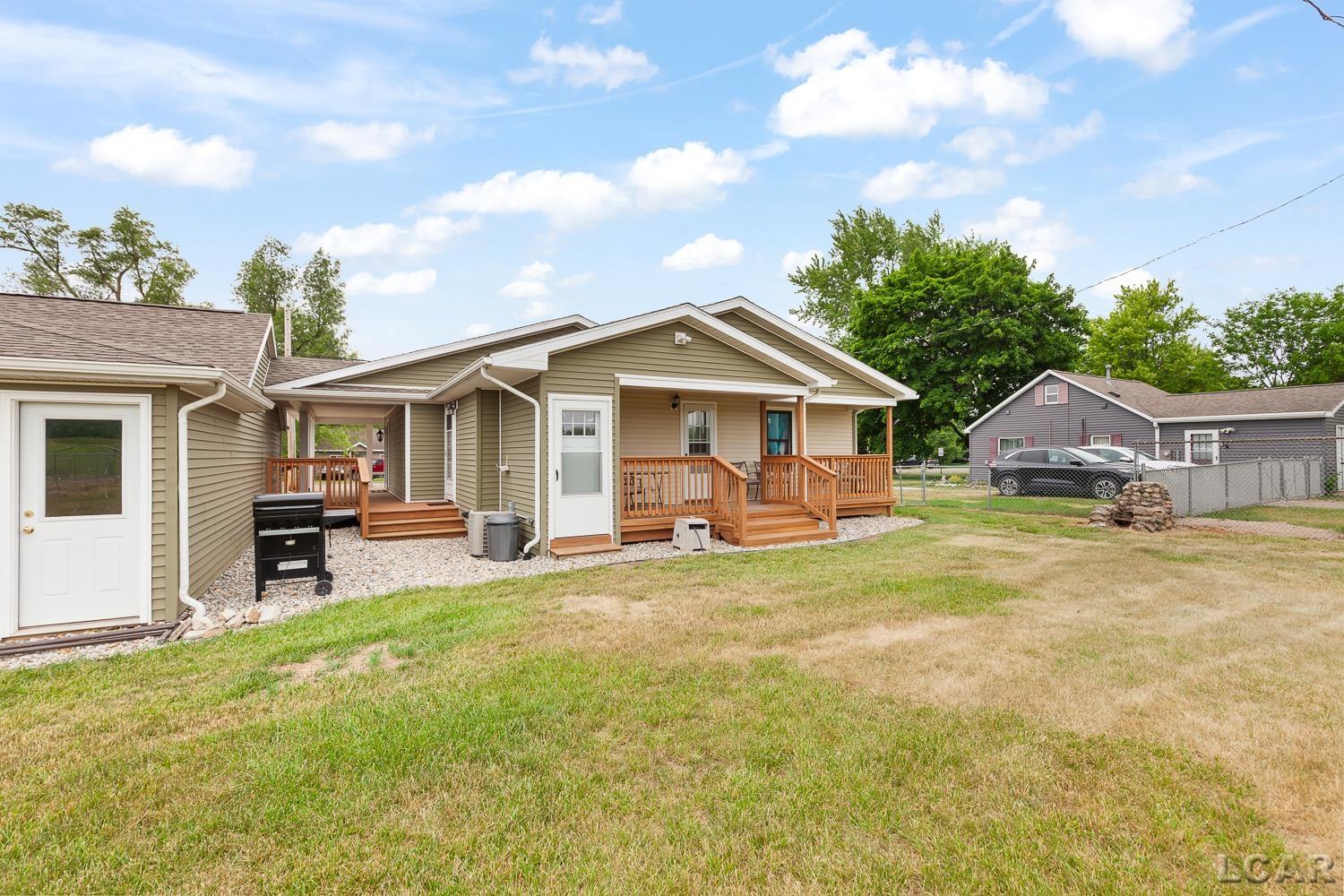 2831 Carson Highway Adrian, MI 49221 - Photo 32 of 42
