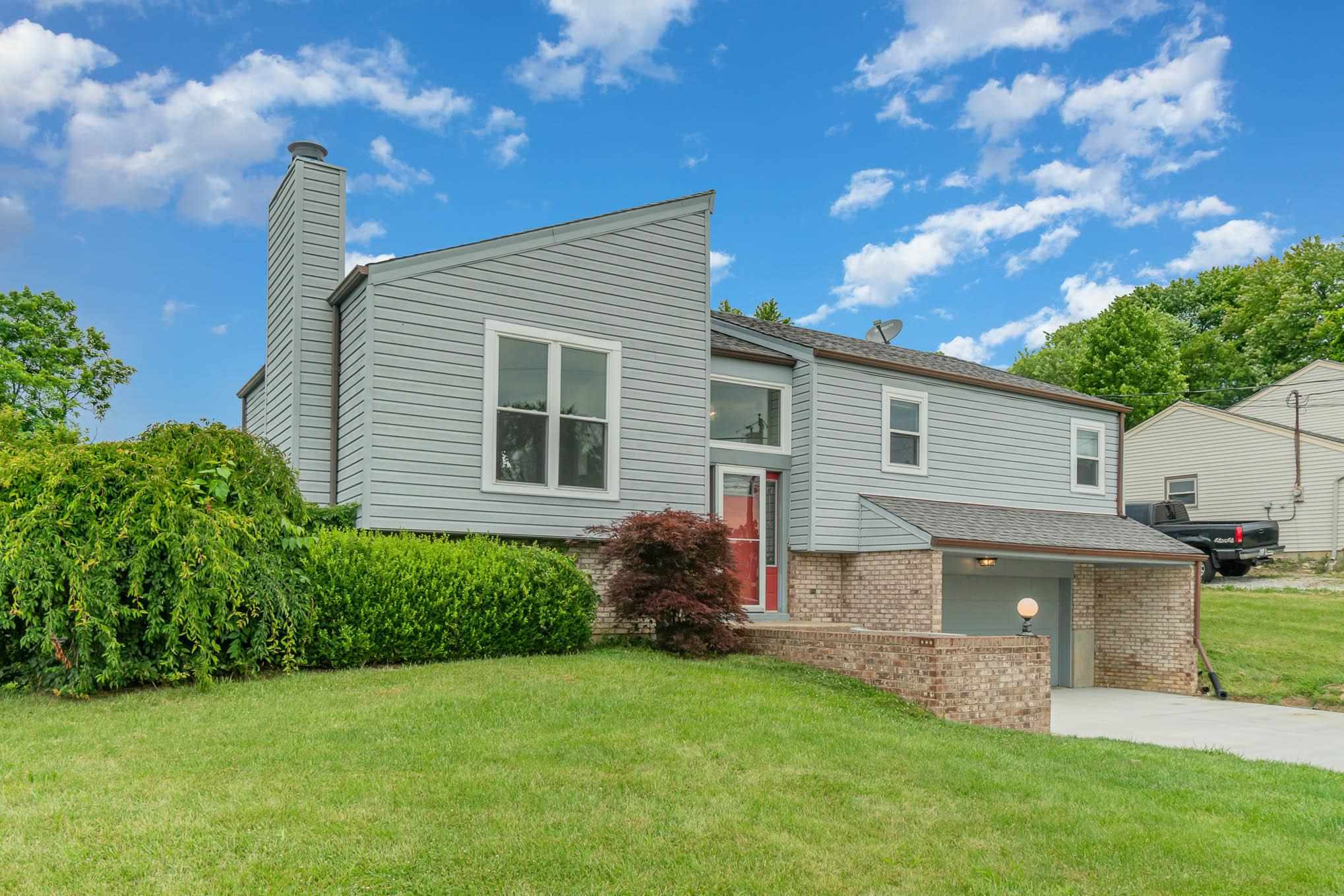1838 Grandview Road Alexandria, KY 41001 - Photo 2 of 28