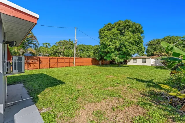 $595,000 | 2831 Monroe Street, Hollywood, FL 33020