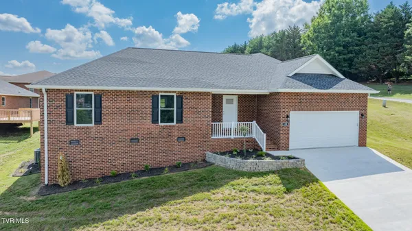 $375,000 | 130 Keeneland Circle, Greeneville, TN 37743