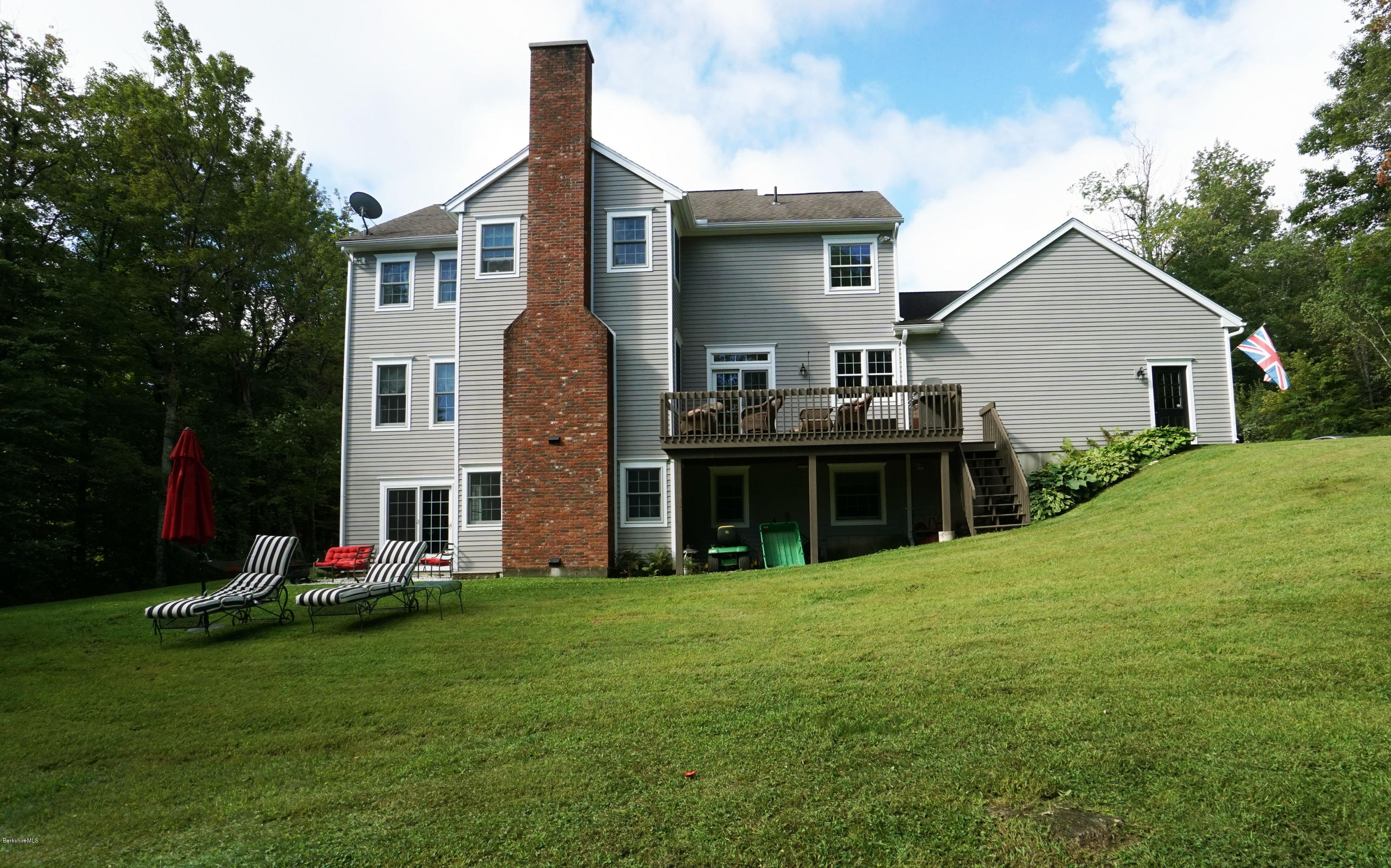 650 Robinson Road Hinsdale, MA 01235 - Photo 13 of 114 DSC01145