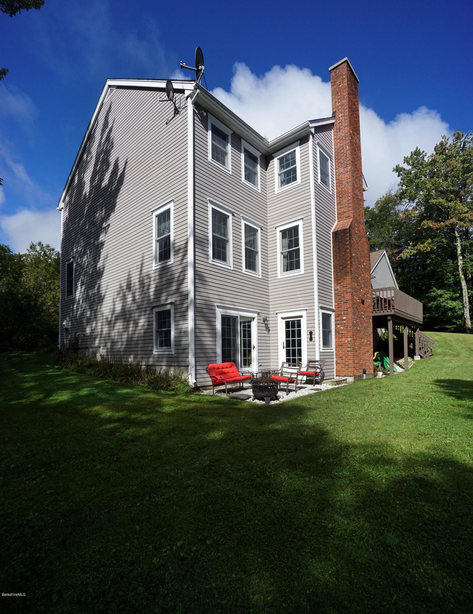 650 Robinson Road Hinsdale, MA 01235 - Photo 10 of 114 DSC01149