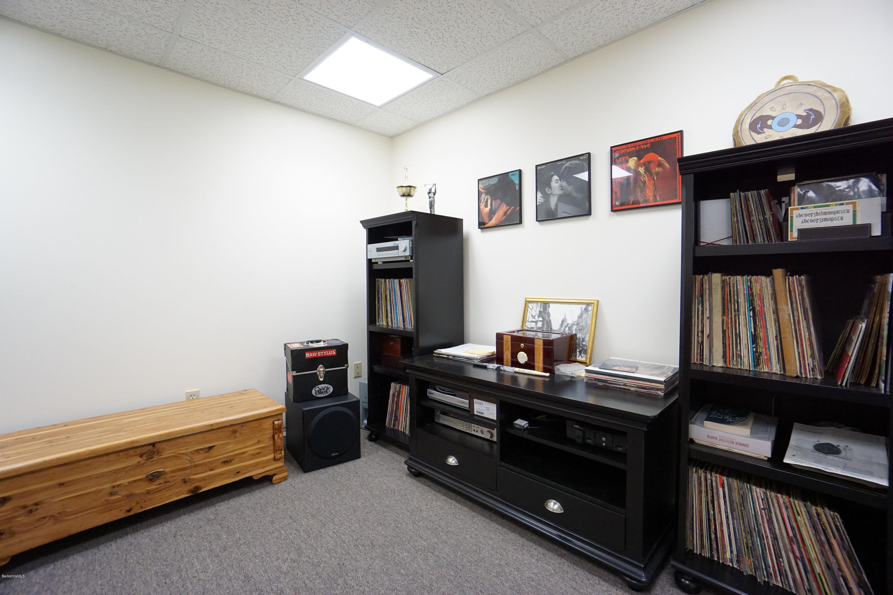 650 Robinson Road Hinsdale, MA 01235 - Photo 98 of 114 DSC01126